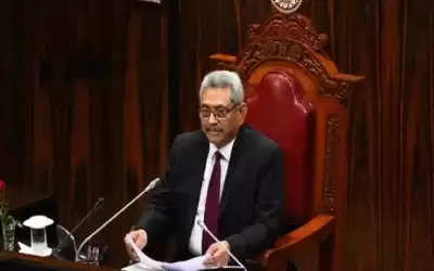 رئيس البرلمان السريلانكي يعلن قبول استقالة