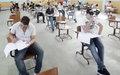 جلستان لإمتحان التوجيهي اليوم