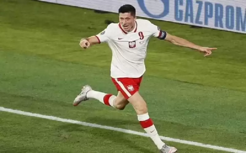 رئيس بايرن ميونخ: اتفقنا مع برشلونة