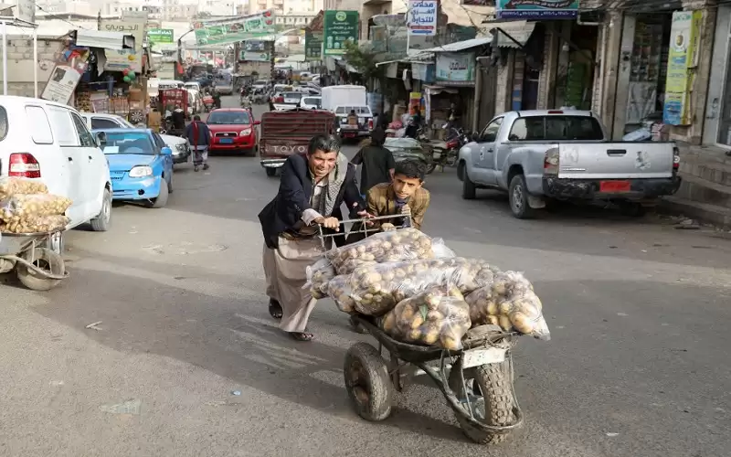 سيول جارفة تقتل طفلتين في صنعاء