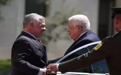 الملك يلتقي الرئيس الفلسطيني في عمان