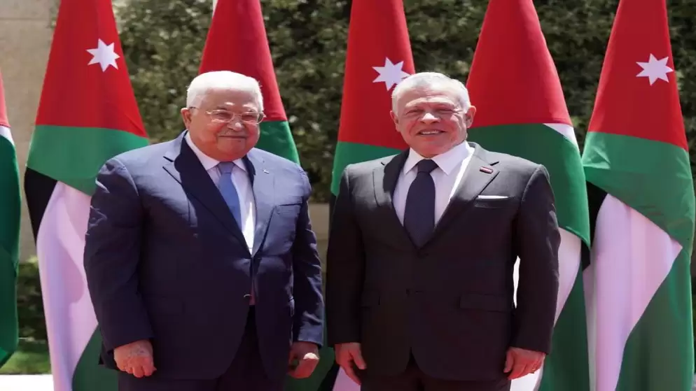 الملك يؤكد لعباس موقف الأردن الثابت