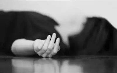 عشرينية تنهي حياتها بعيار ناري في