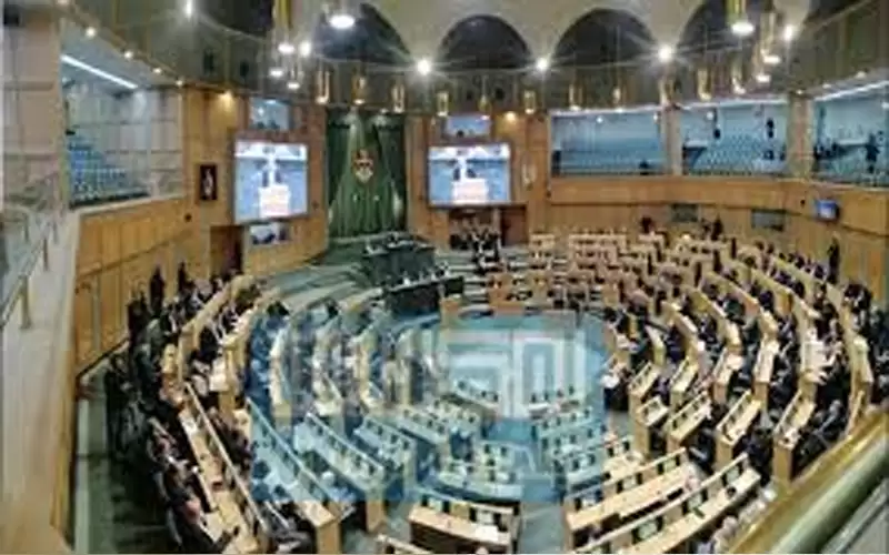 النواب يحيل ثلاثة قوانين اقتصادية إلى