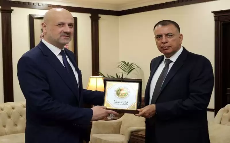 وزير الداخلية يستقبل نظيره اللبناني