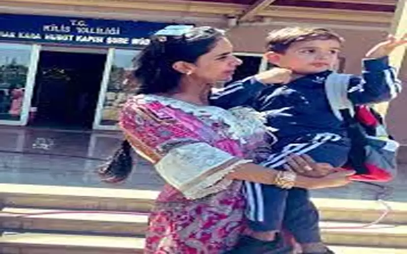 الإعلامية العجارمة لـنيسان ردا على زوجها: