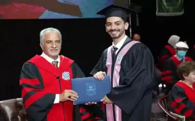 أ.د. حمدان يرعى حفل تخريج طلبة