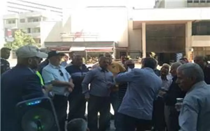 الأمن يفض اعتصام متقاعدي الفوسفات