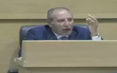 الصقور: شبهة فساد في مشروع خدمة