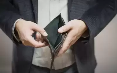 خبير مصرفي للاردنيين: رددوا اللهم اقض
