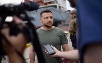 زيلينسكي يدعو إلى إخلاء منطقة دونيتسك