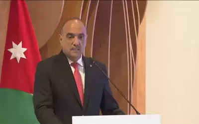 الخصاونة: خطة لدمج وزارات ودوائر حكومية
