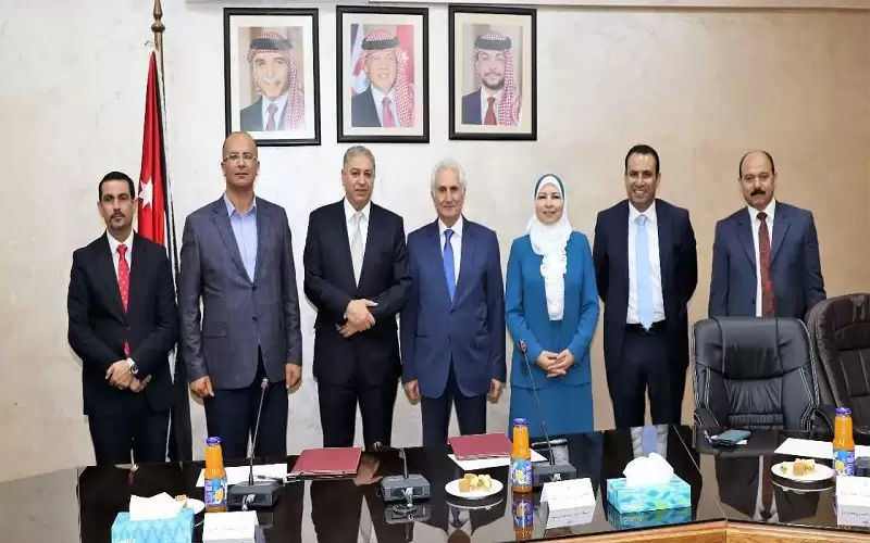 البوتاس العربية ووزارة التربية والتعليم يوقعان