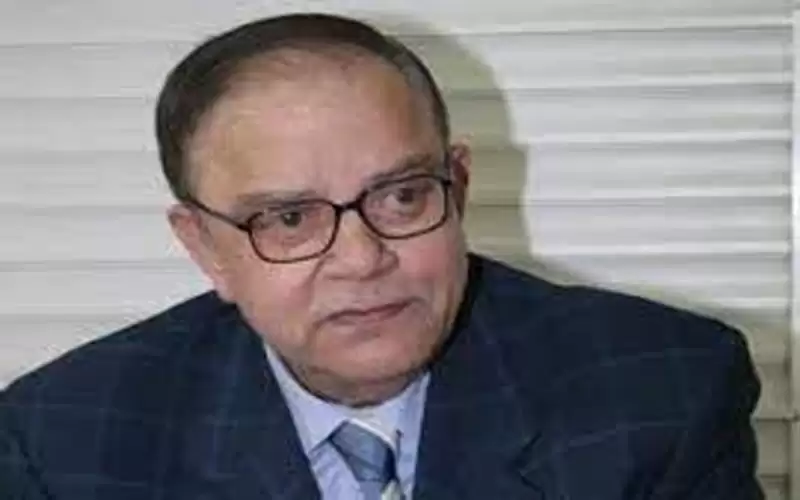 مدير التلفزيون الأسبق: اعيش على السردين