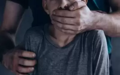 حبس رجل اختطف صبي أردني واغتصبه