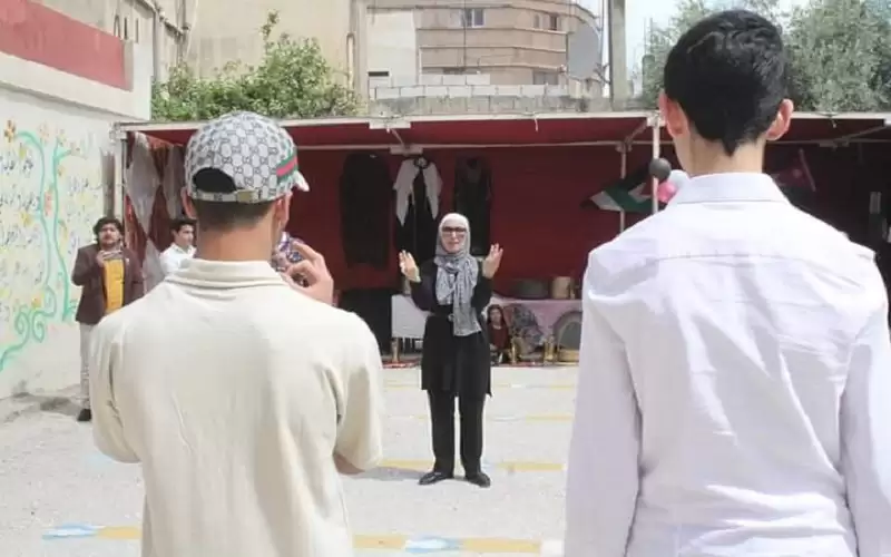 وصول مستحيل للجامعات.. معلمون غير مدربين