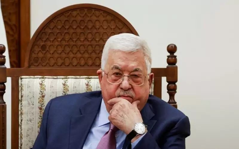 عباس: السيسي ينصر الشعب الفلسطيني