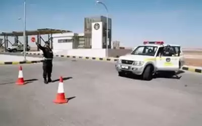 ضبط حدث أردني يقود مركبة نقل