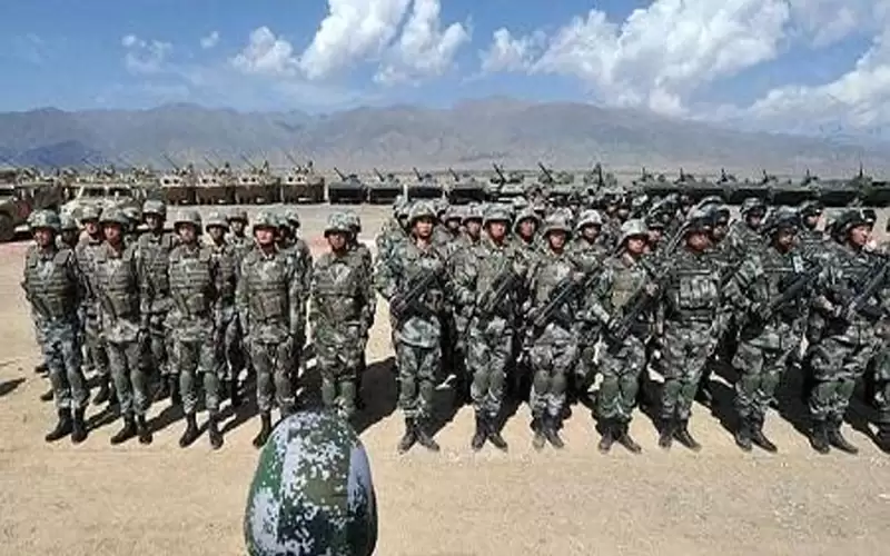 الصين تهدد بالاستيلاء على تايوان بالقوة