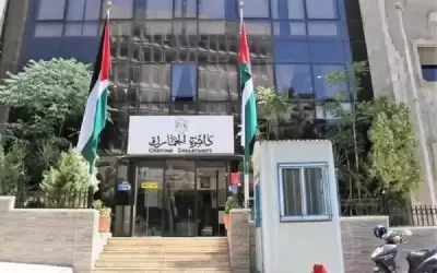 الجمارك تطلق خدمة إلكترونية لتسجيل المحركات
