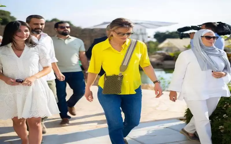 الملكة تزور مشروع حاضنة ليڤ-انك في