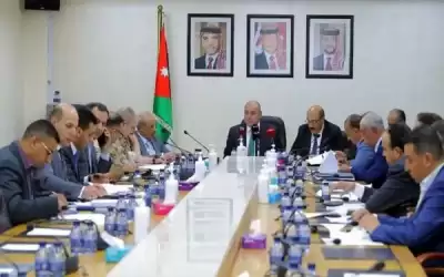 قانونية النواب تقر معدلي الضباط وخدمة