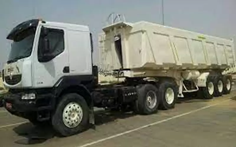 ضبط طفل اردني يقود قاطرة ومقطورة