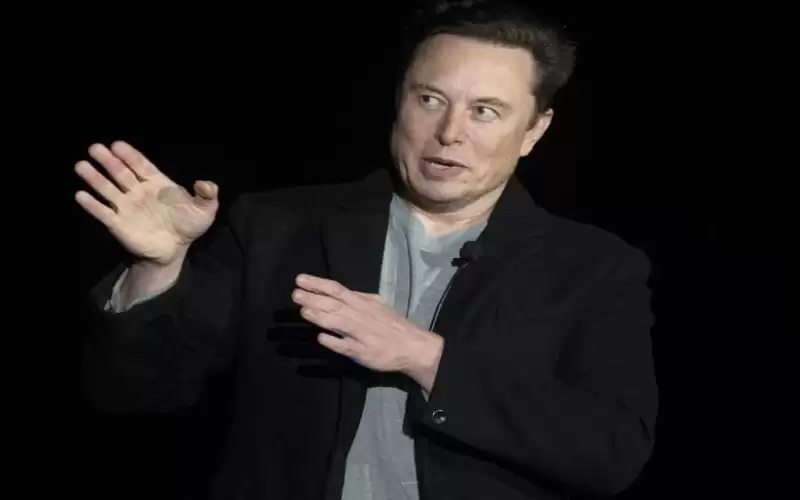 إيلون ماسك: سأشتري مانشستر يونايتد