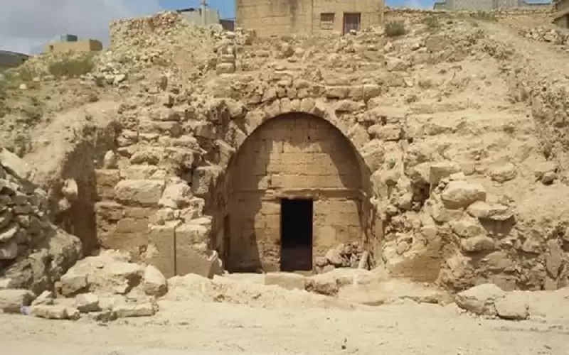 مدير دائرة الآثار يوعز بتأهيل ضريح