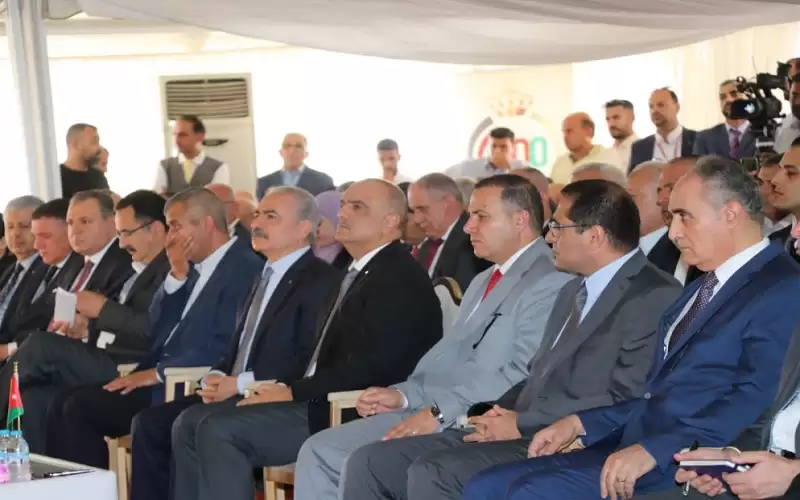 الأردن يرفع كميات الكهرباء المصدرة إلى