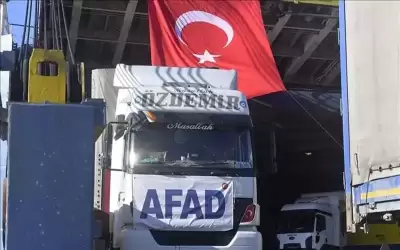 لبنان يتسلم مساعدات غذائية تركية