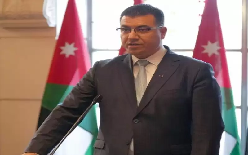 الحنيفات: سنضع أطر لحماية مهنة الطبيب