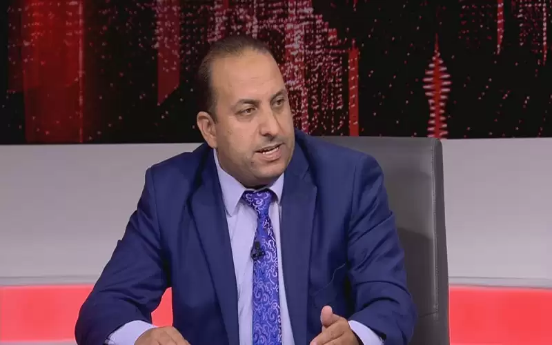 أكثر من 10 آلاف طالب على