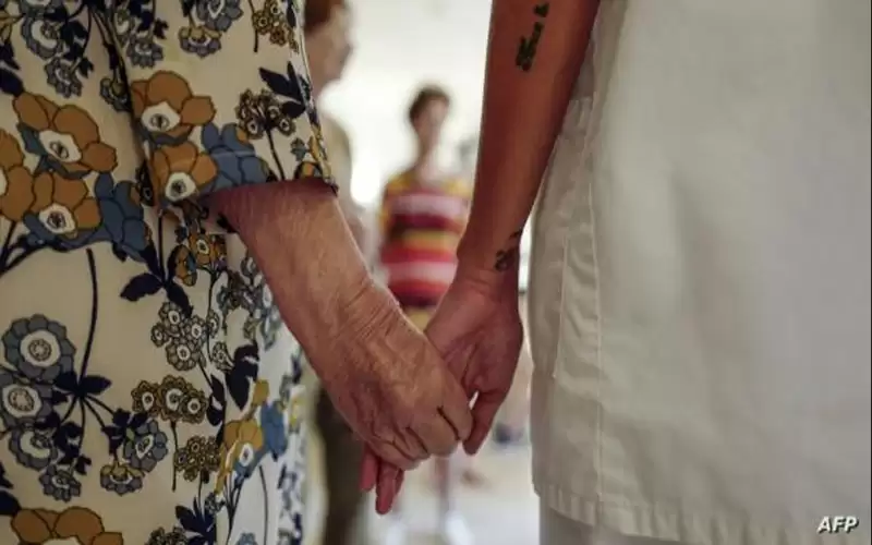 سائل التنظيف بدلا من العصير ..