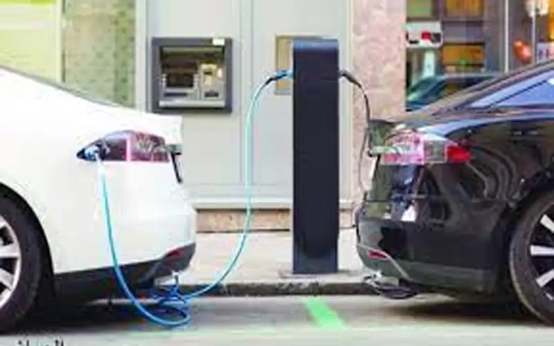 منع استخدام المحولات بشحن المركبات الكهربائية