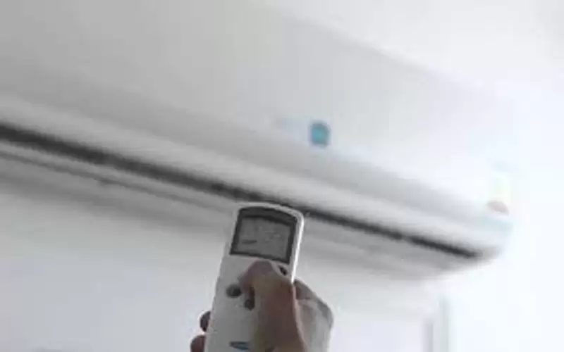 هيئة الطاقة توجه الأردنيين لضبط المكيفات