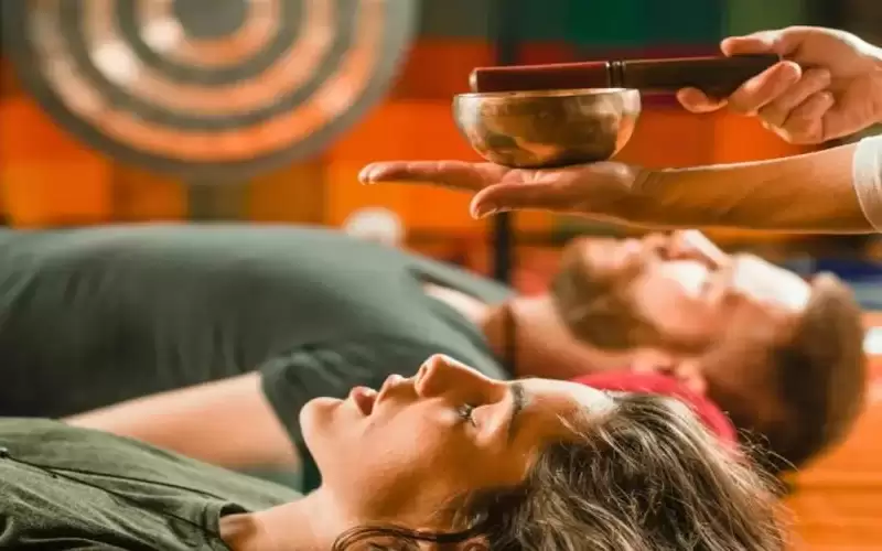 كيف تستخدم الصوت لعلاج نفسك؟