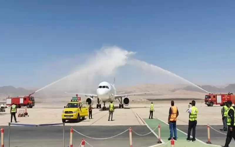 وصول أول رحلة سياحية من التشيك