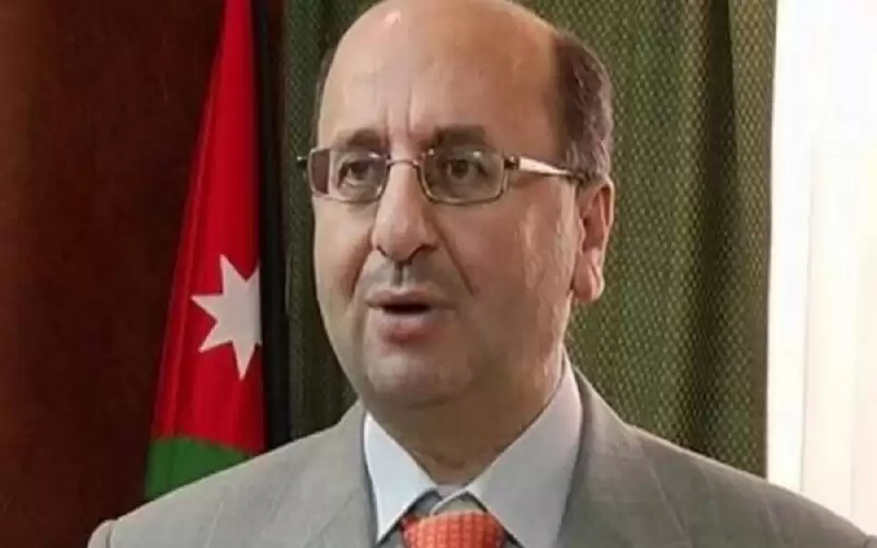 وزير أسبق: الفقر يصنع العصاميين