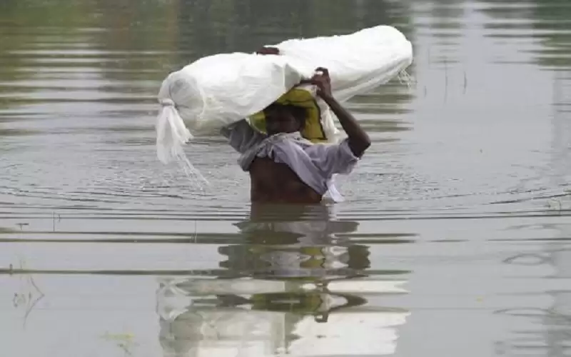 57 وفاة جديدة في فيضانات باكستان