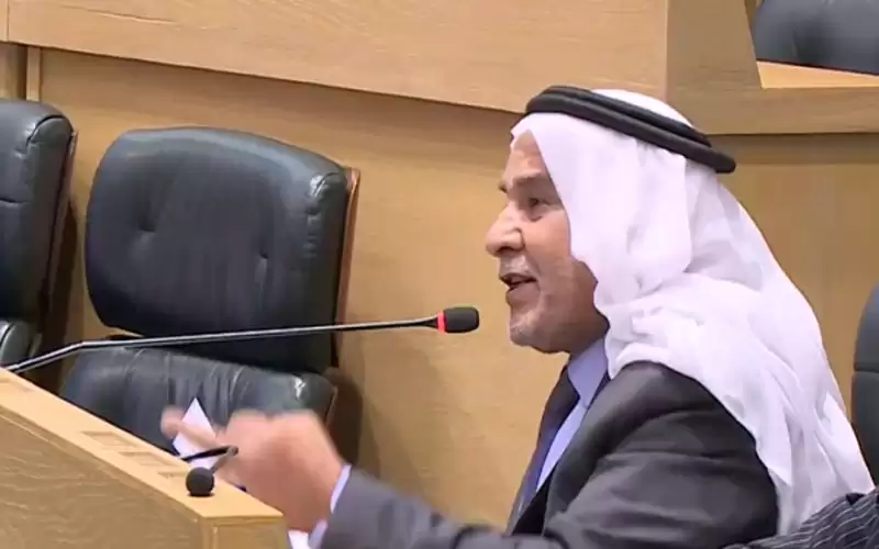 ابوصعيليك: وزير الصحة اخذ لنفسه شهادة