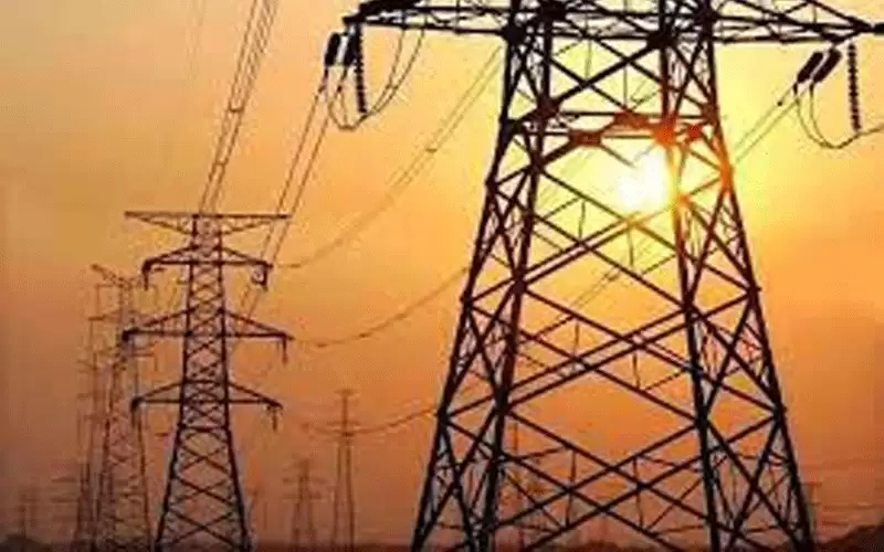 الأغوار الجنوبية: معاناة حارة لانقطاع الكهرباء