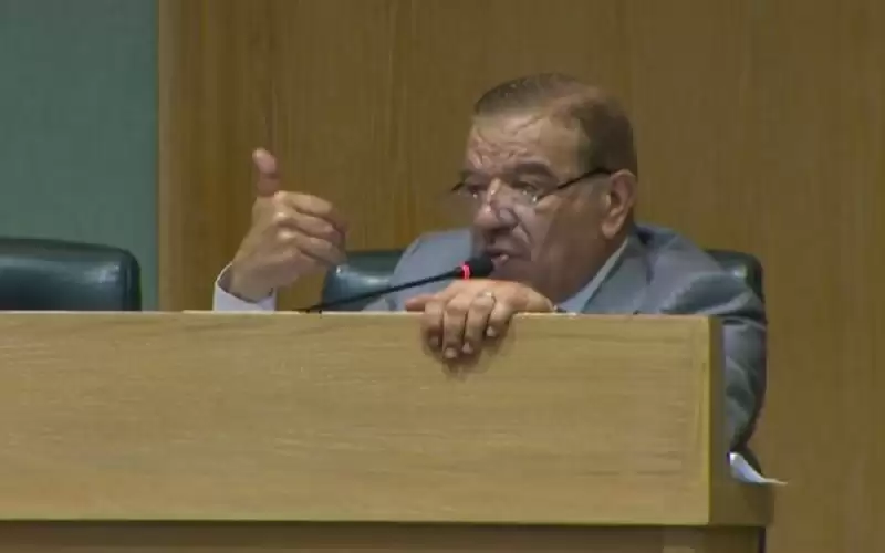 الدغمي عن قانون الطفل: السم في