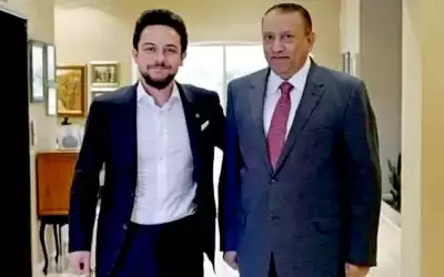 ولي العهد يلتقي الحواتمة
