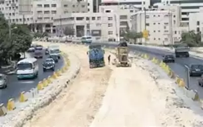 صرف دفعات مالية للشركات العاملة بالباص