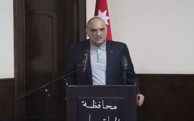 الخصاونة من السلط: نشد على أيدي