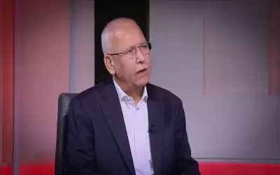 نقيب المهندسين يرجح سبب انهيار بناية