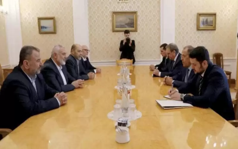 حماس تستأنف علاقاتها مع دمشق