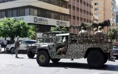 اقتحام عدة بنوك لبنانية منذ صباح