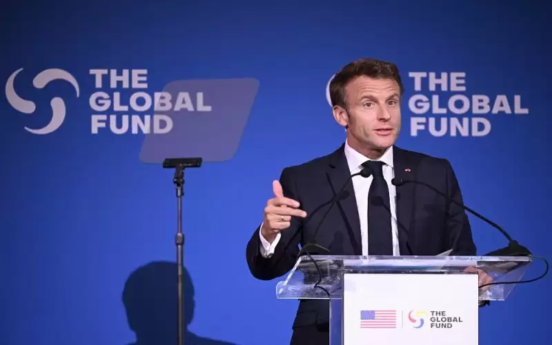 ماكرون: يجب التمسك بخطنا بشأن أوكرانيا